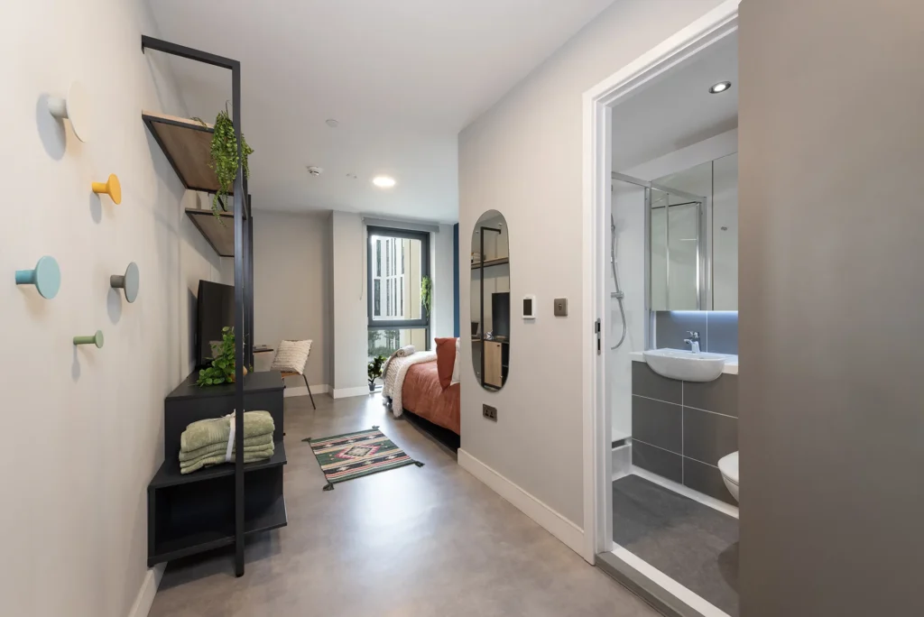 Premium ensuite Student accommodation The vantage nottingham