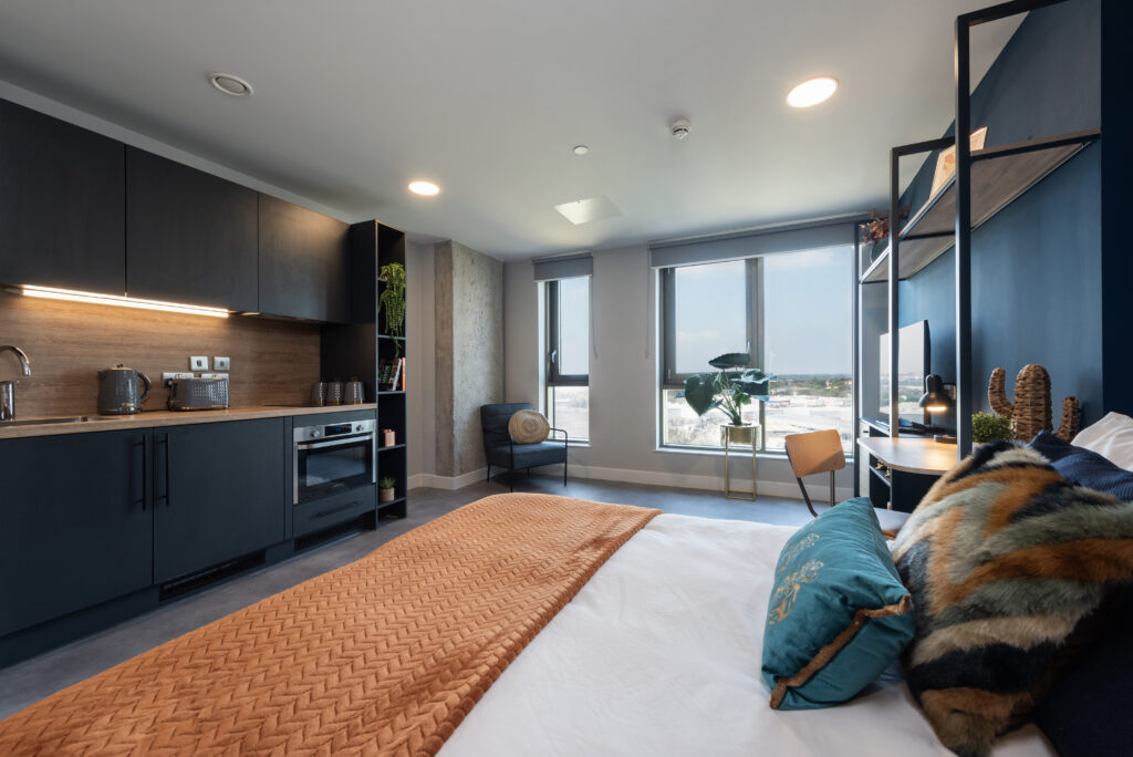 Luxury Studio 3